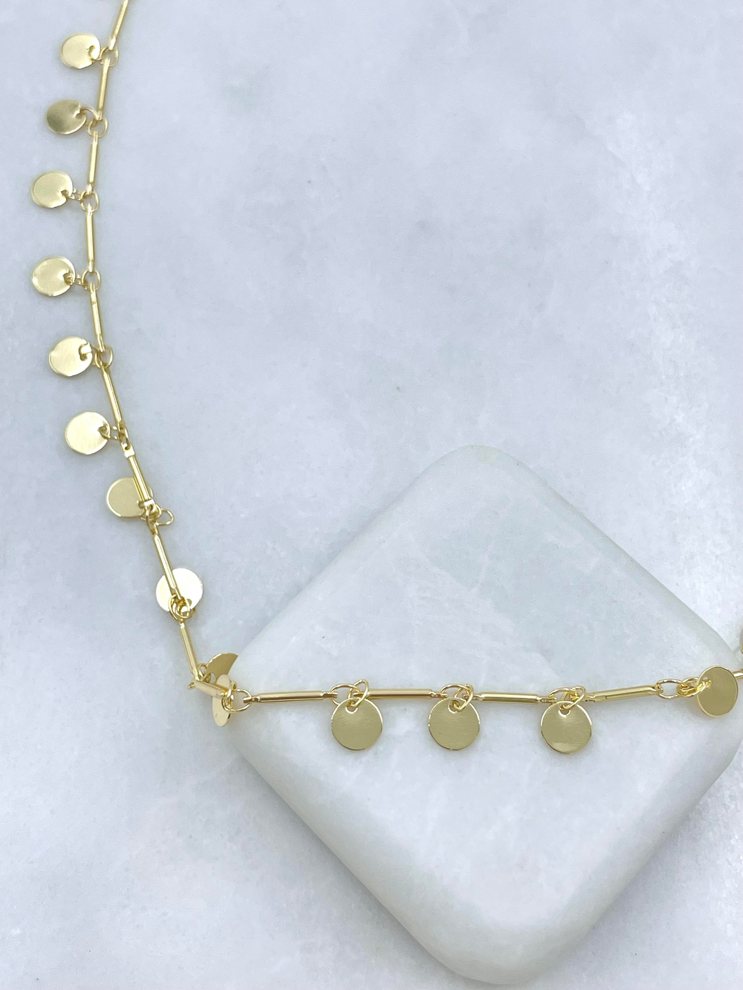 Altın Kaplama Pul Sallantılı Boru Zincir Kolye Gold