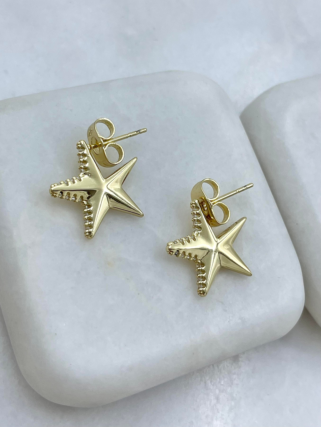 Özel Seri Gömme Taşlı Minik Yıldız Küpe