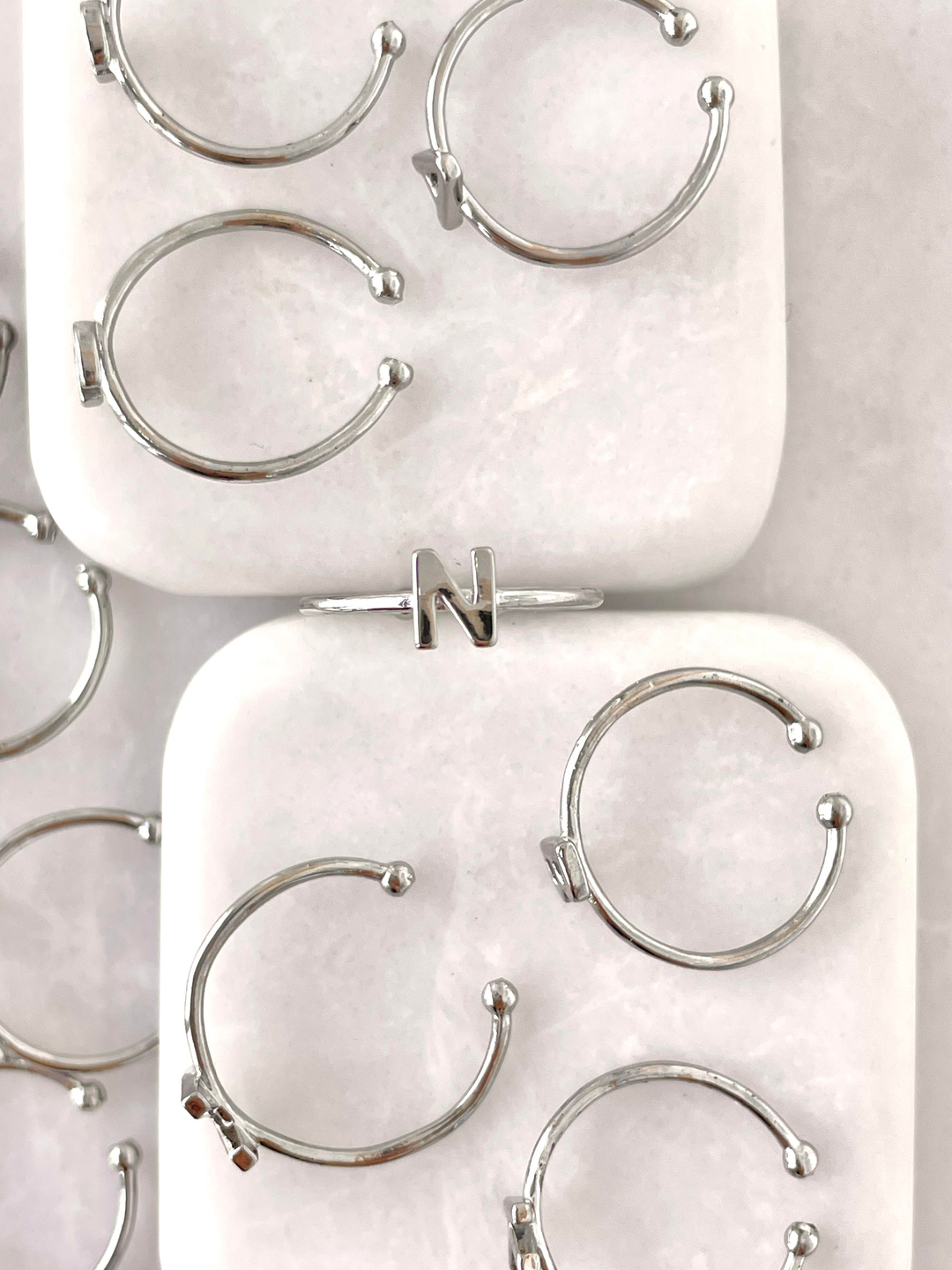 Minimal Harf Yüzük