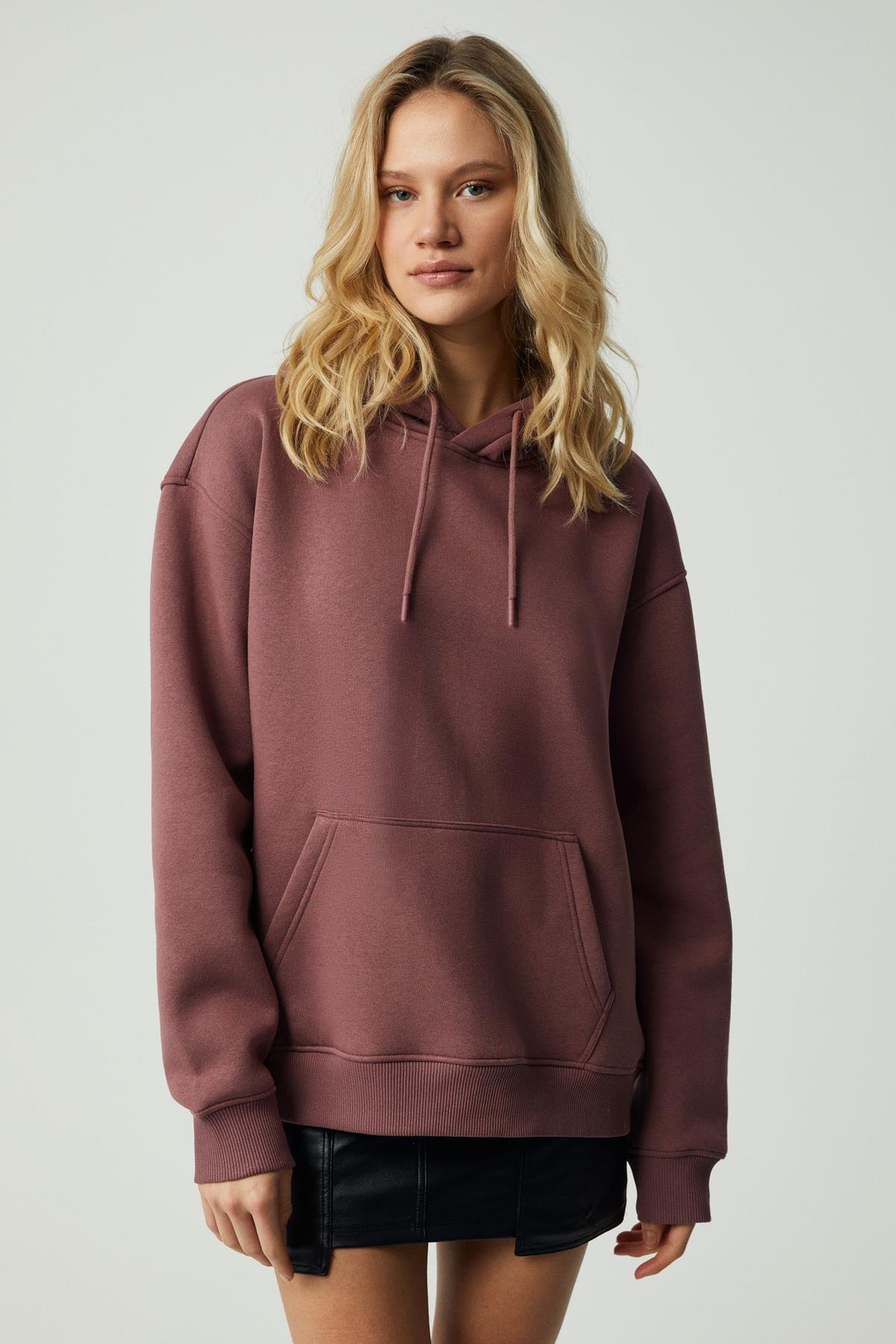 Adel Kadın Organik Pamuklu Içi Polarlı Yumuşacık Relaxed  Kanguru Cepli Kapüşonlu Mürdüm Sweatshirt