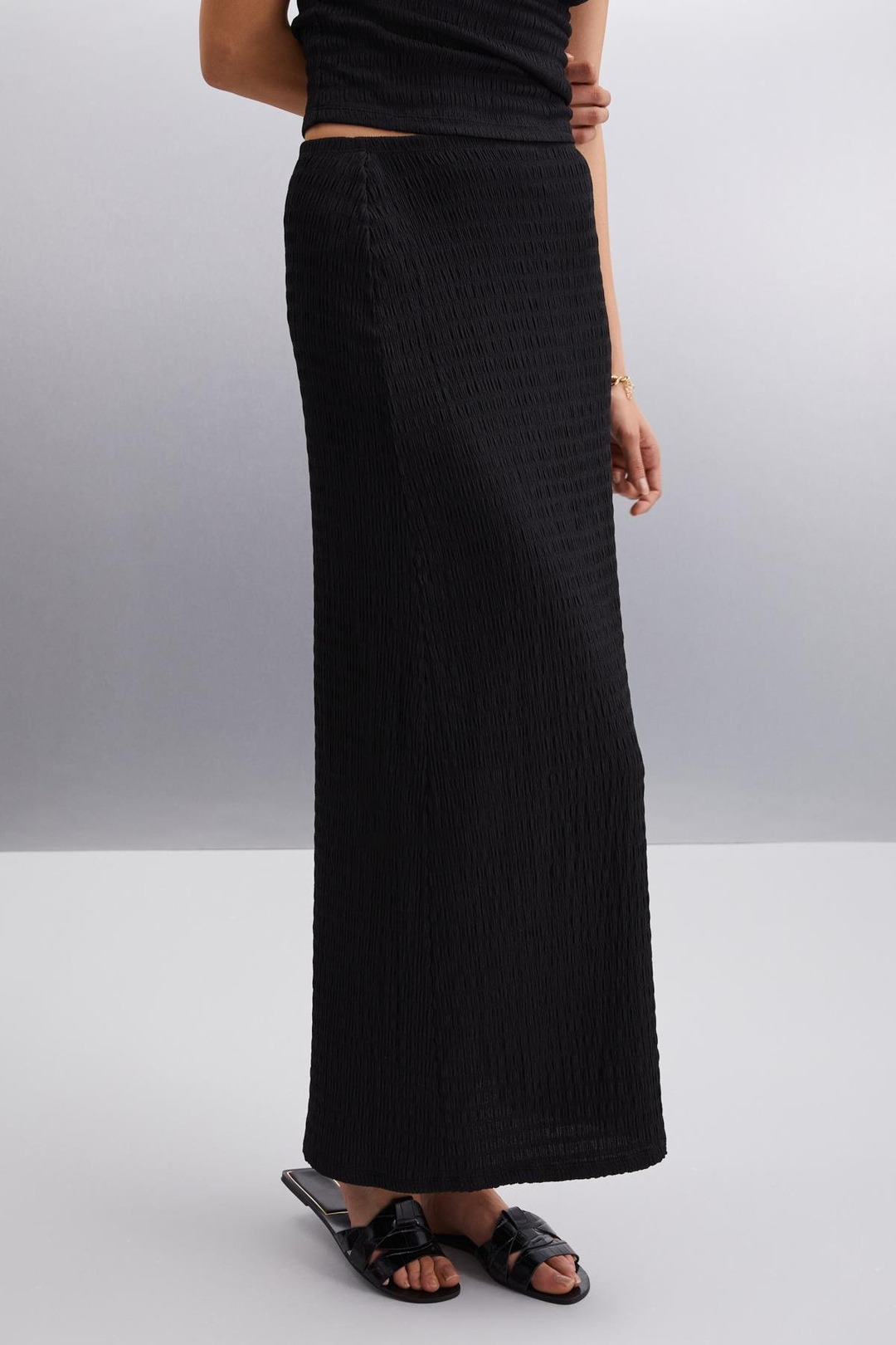 AIVY Kadın Slim Fit Dokulu Vücuda Oturan Dokuma Siyah Etek