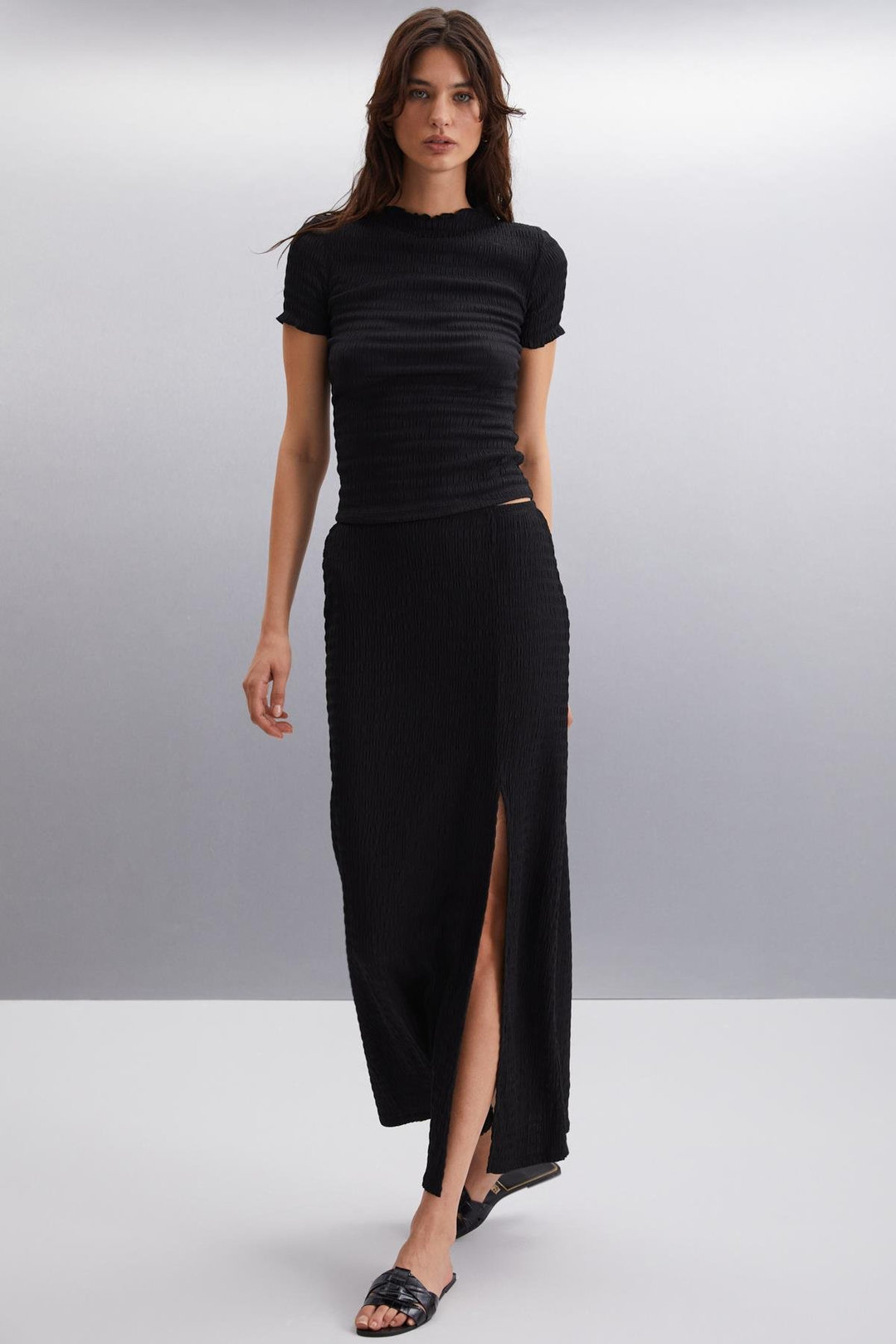 AIVY Kadın Slim Fit Dokulu Vücuda Oturan Dokuma Siyah Etek