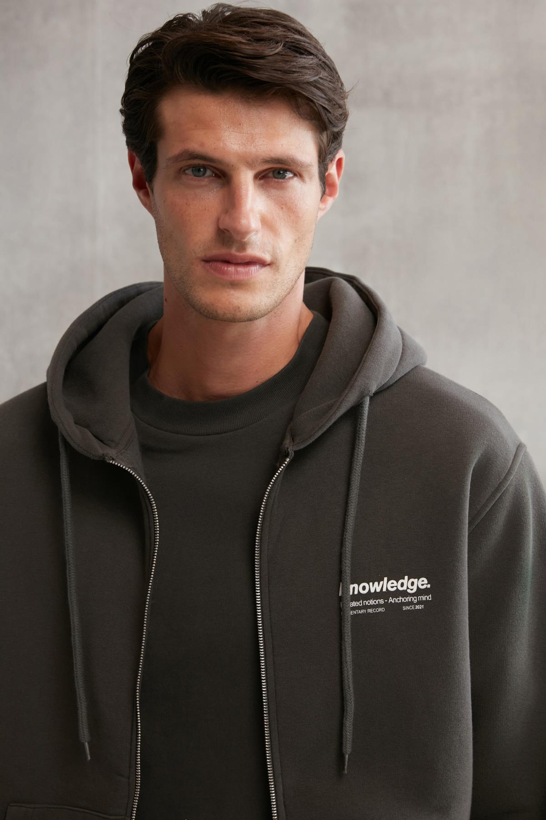 AKSEL  Oversize Koyu Gri Tekli Sweatshirt