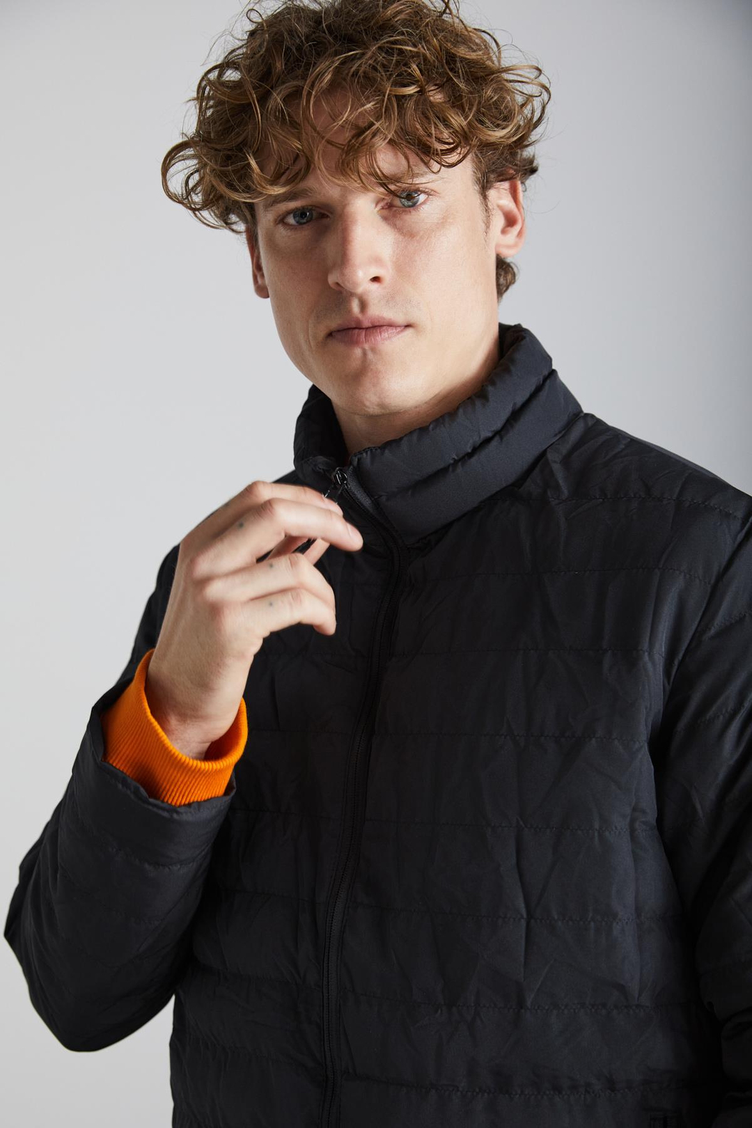 ALASKA Basic Regular Siyah Tekli Mont