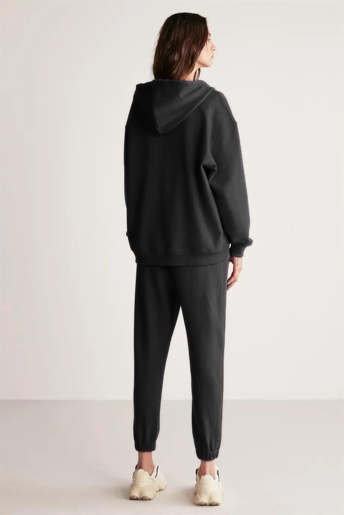 AMETIS Kadın İçi Polarlı Nakış Yazı Detaylı Organik Pamuk Oversize Kapüşonlu Siyah Sweatshirt