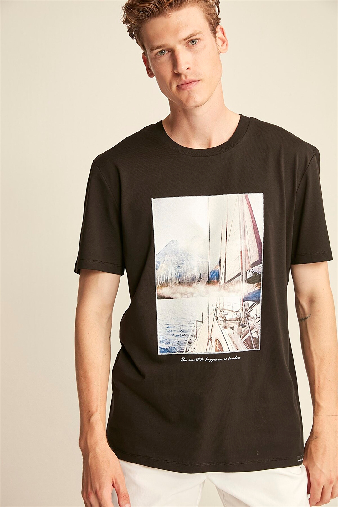 AMIR Erkek Siyah Baskılı Yuvarlak Yaka Comfort Fit T-Shirt