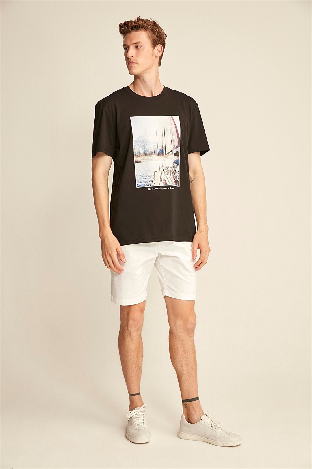 AMIR Erkek Siyah Baskılı Yuvarlak Yaka Comfort Fit T-Shirt