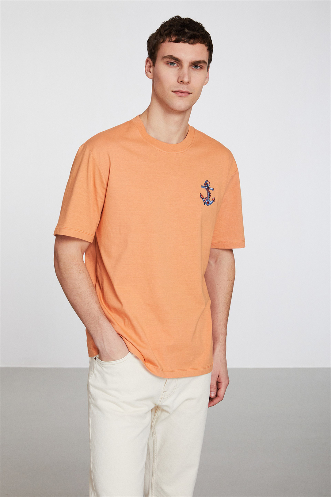 ANCHOR Erkek Somon Nakışlı-İşlemeli Yuvarlak Yaka Regular Fit T-Shirt