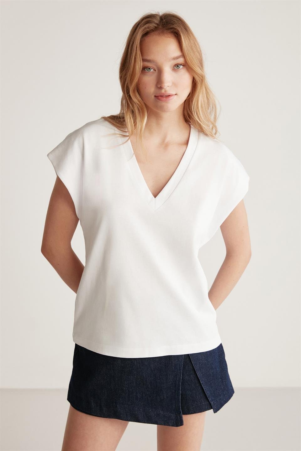 ASTRID Örme Relaxed Beyaz  T-Shirt