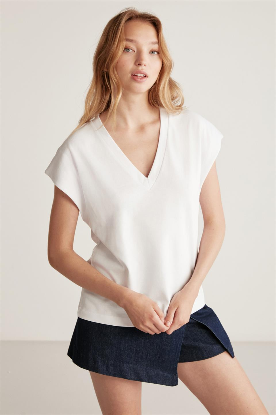 ASTRID Örme Relaxed Beyaz  T-Shirt