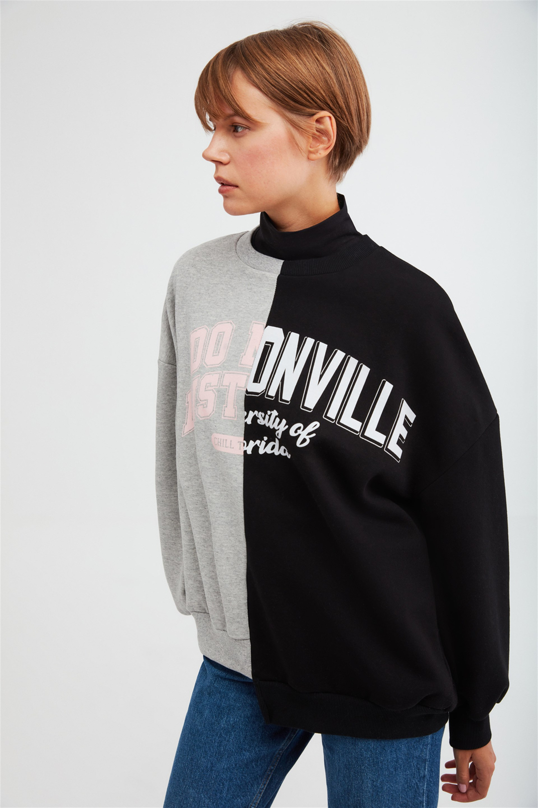 AZURE Kadın Gri Renk Bloklu ve Baskılı Yuvarlak Yaka Oversıze Sweatshirt