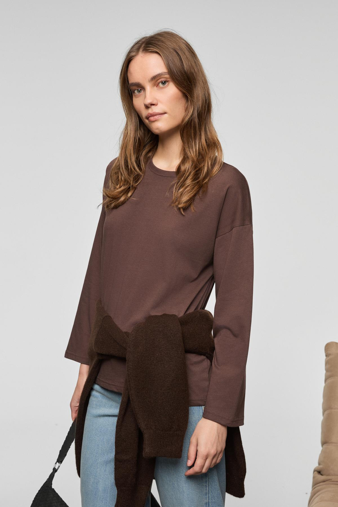 BASIL Kadını Oversize %100 Organik Pamuk Örme Uzun Kol Koyu Kahverengi T-Shirt
