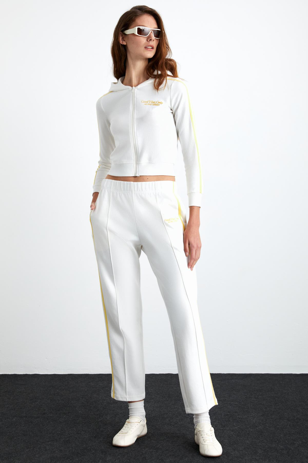 BRISEIS Kadın Pamuk-Polyester Ekru Hoodie