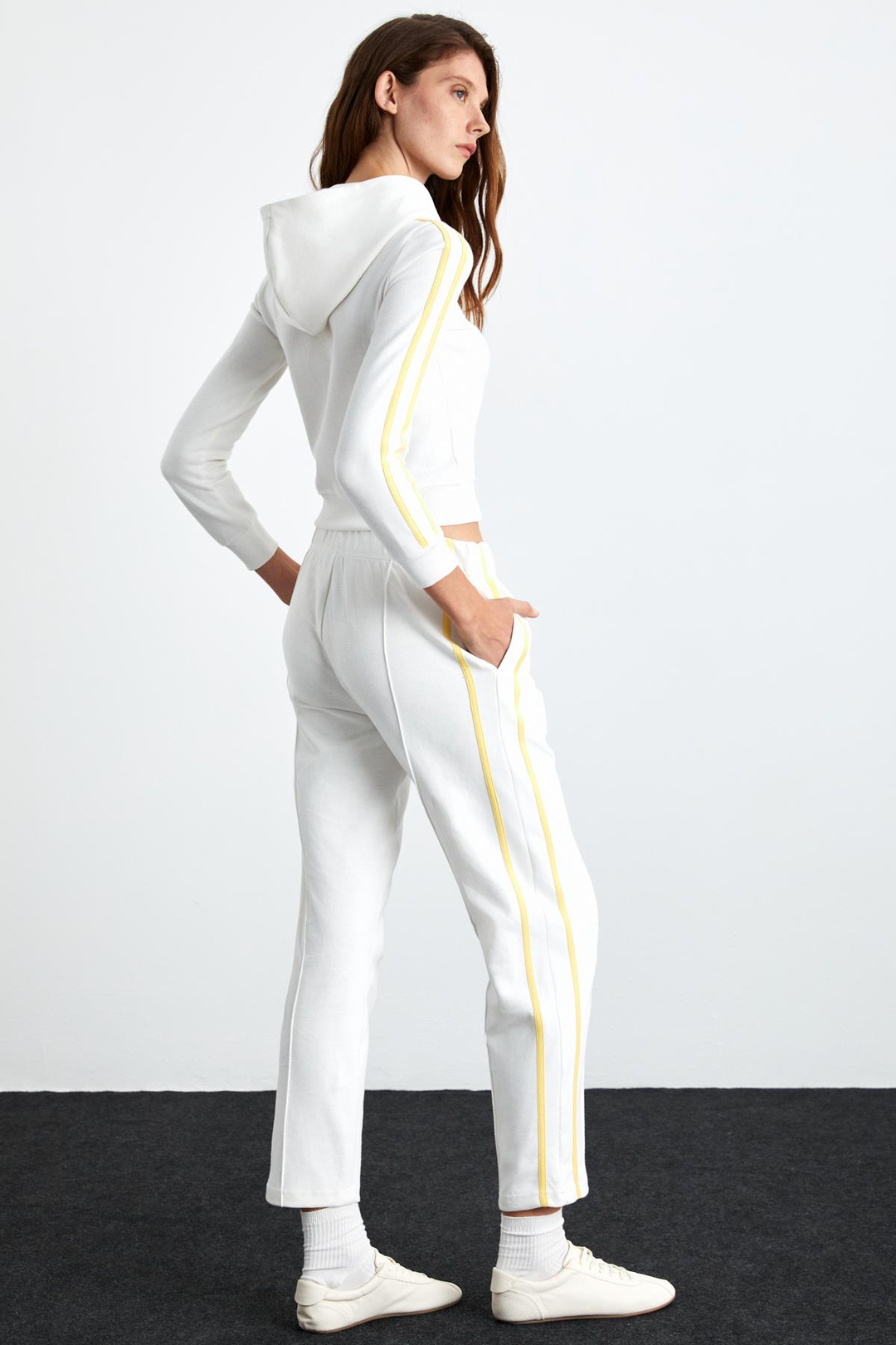 BRISEIS Kadın Pamuk-Polyester Ekru Hoodie