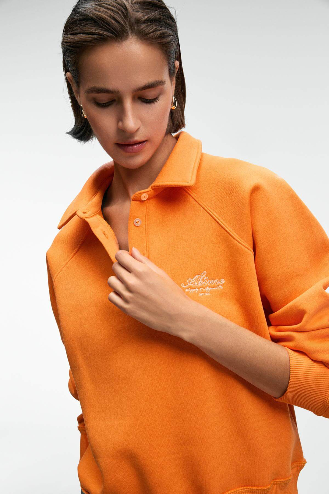 CAMIREL Kadın Polo Yaka Düğmeli Nakış Detaylı Reglan Kol Comfort Fit Turuncu Sweatshirt