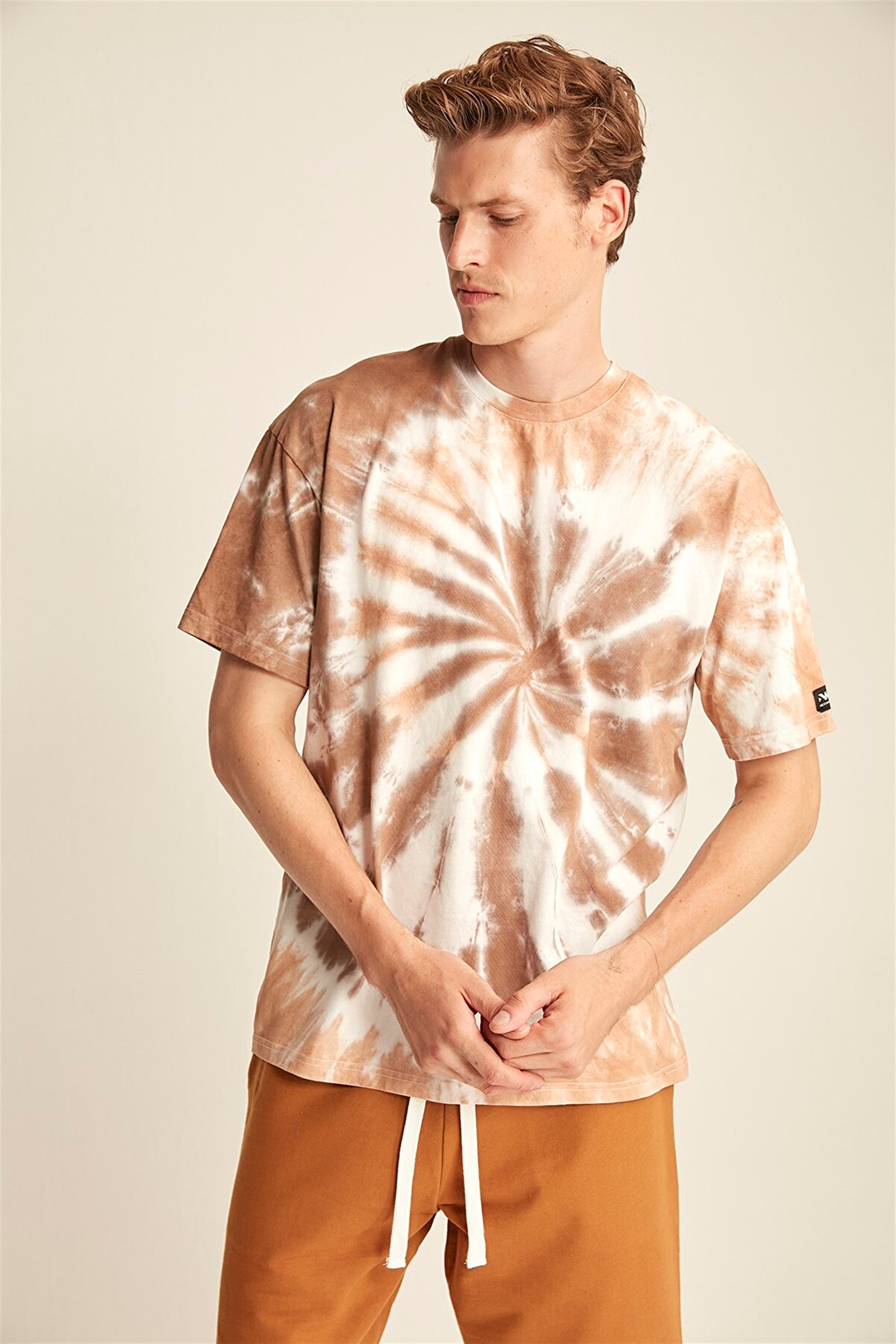 CAST Erkek Kahverengi Batik Yuvarlak Yaka Regular Fit T-Shirt