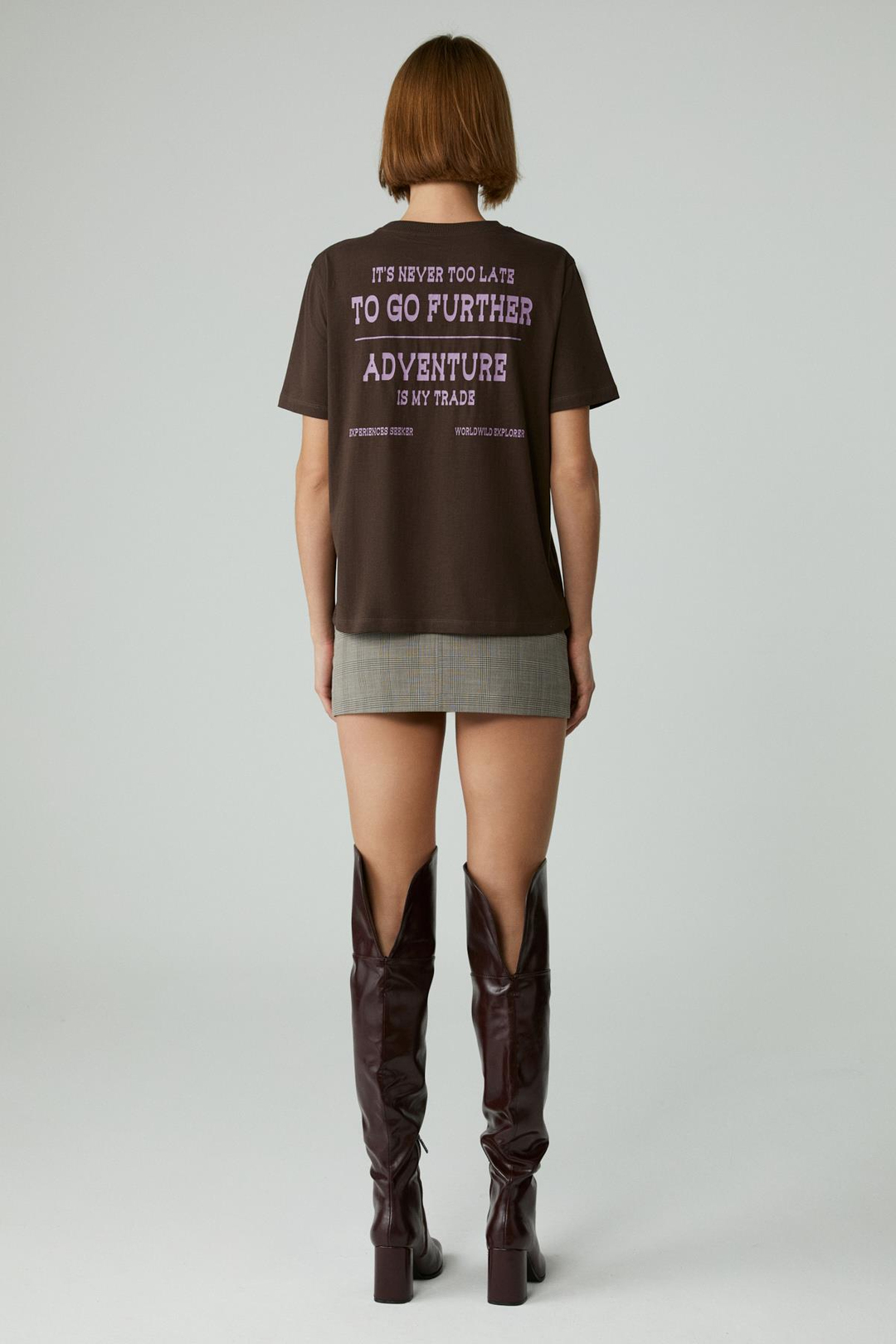 CHERIE Kadın Crop Taşlı Yuvarlak Yaka Kahverengi T-Shirt