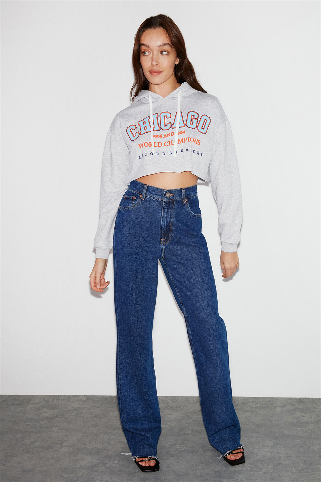 CHICAGO Kadın Grimelanj Baskılı Kapüşonlu Crop Fit Sweatshirt