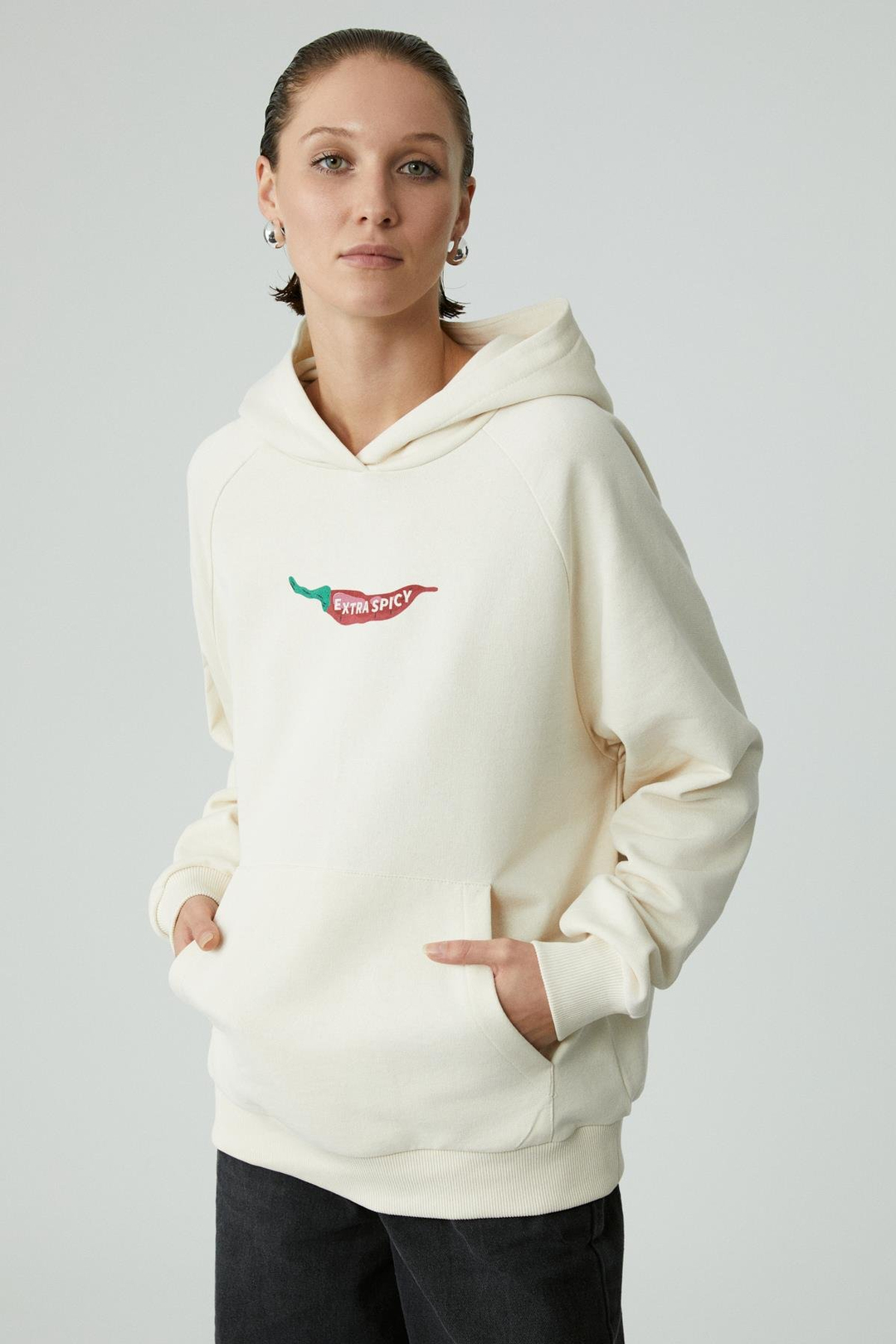 CHILLI Kadın Oversize Şardonlu Kapüşonlu Baskılı Kanguru Cepli Ekru Sweatshirt