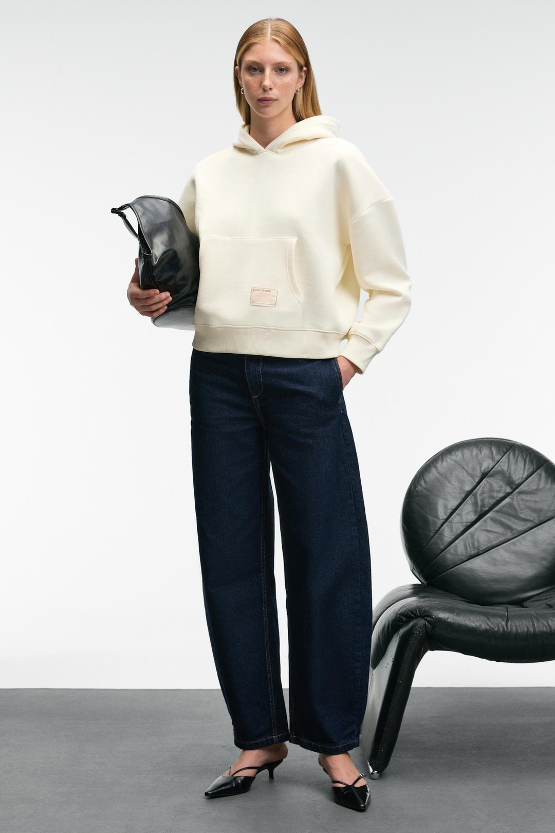 CLARIE Kadın Organik Pamuklu Oversize Kanguru Cepli Kapüşonlu Ekru Sweatshirt
