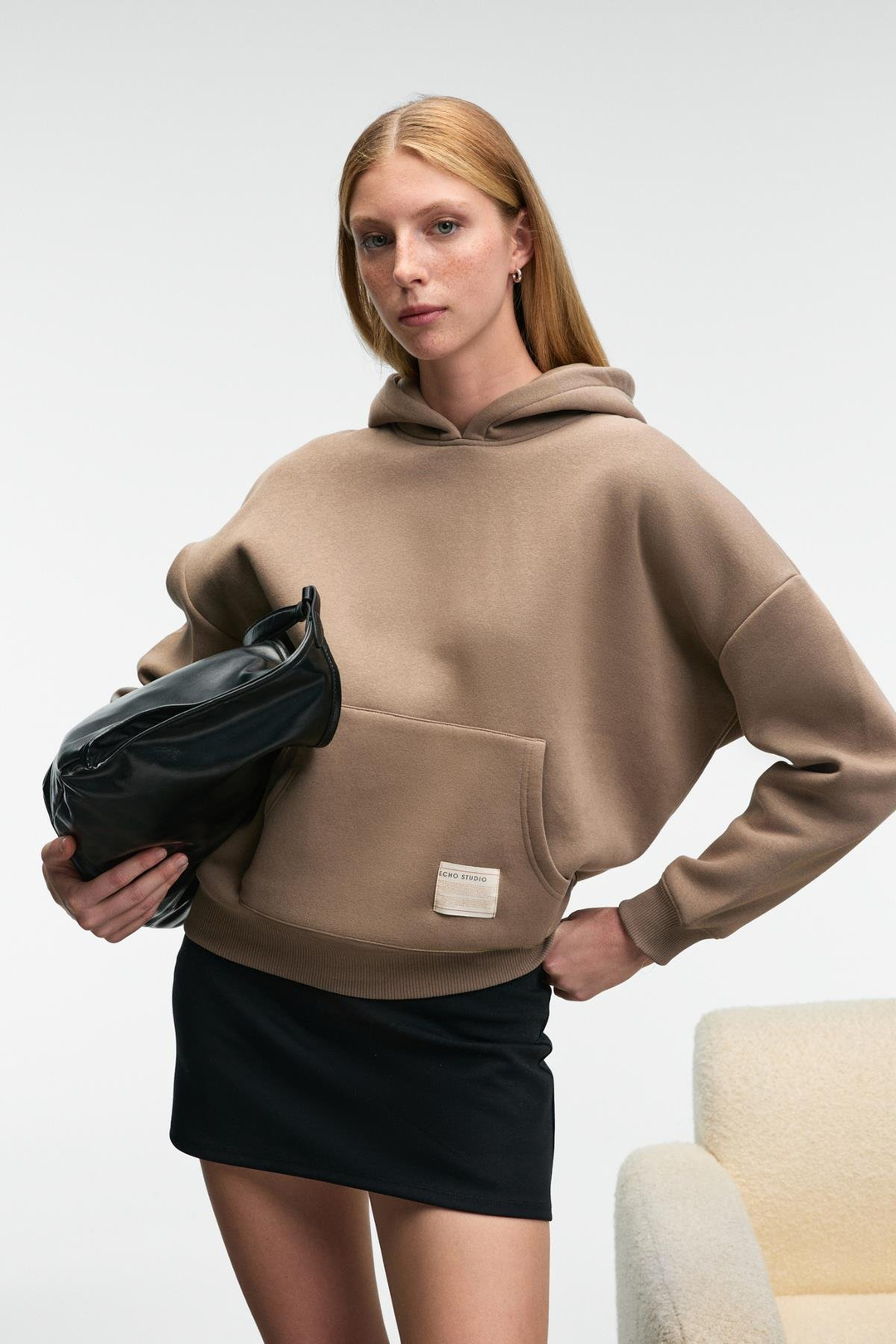 CLARIE Kadın Organik Pamuklu Oversize Kanguru Cepli Kapüşonlu Vizon Sweatshirt