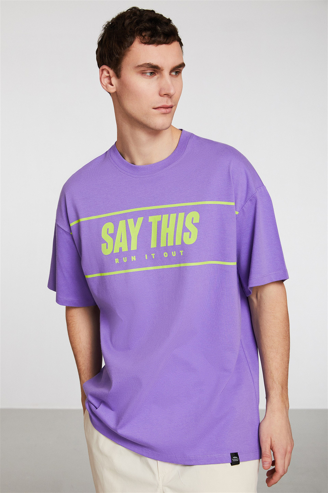 COMMEND Erkek Mor Baskılı Yuvarlak Yaka Oversize T-Shirt