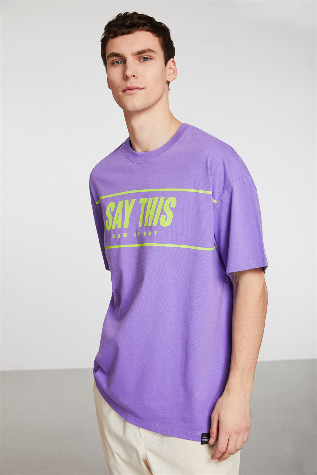 COMMEND Erkek Mor Baskılı Yuvarlak Yaka Oversize T-Shirt
