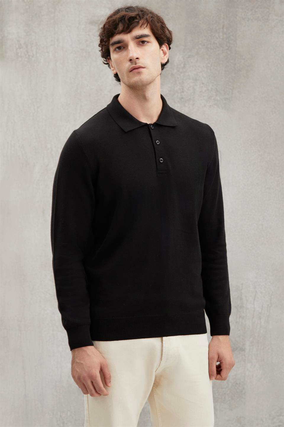 CORRADO Basic Regular Siyah Tekli Kazak