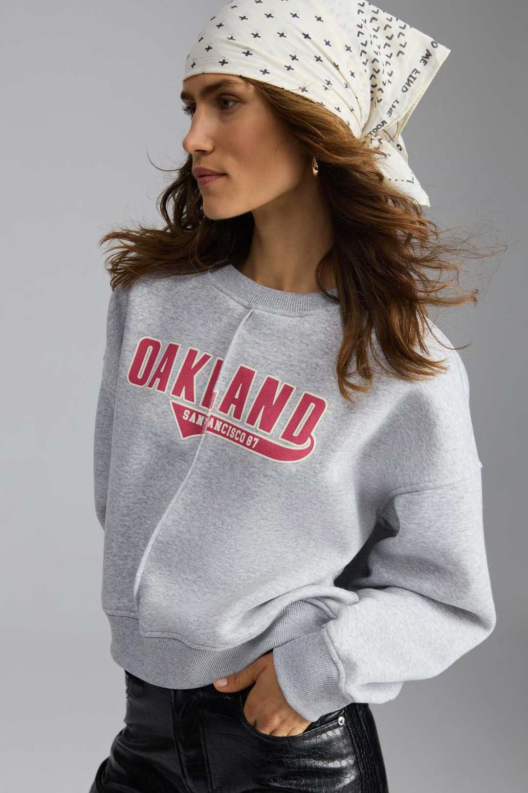 DALESKA Kadın Şehir Temalı Baskı Detaylı Yumuşak Organik Pamuk Şardonlu Regular Grimelanj Sweatshirt