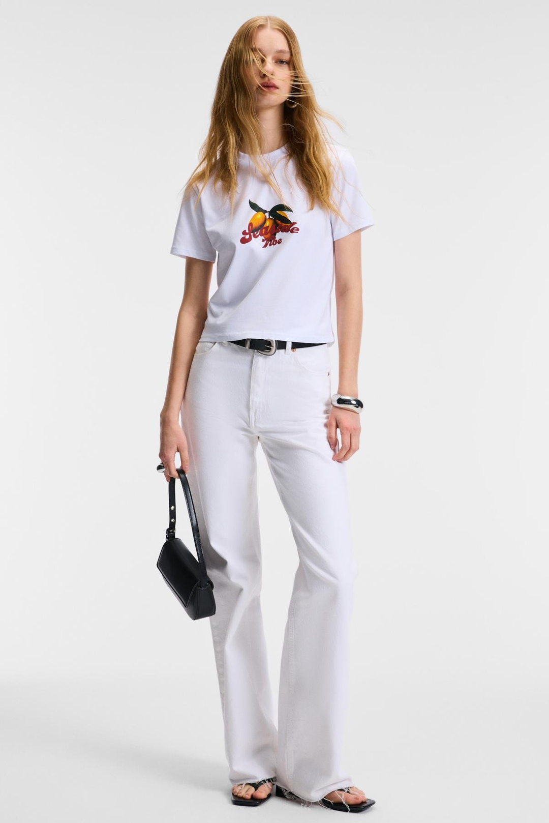 ELVERA Kadın %100 Pamuk Comfort Fit Baskılı Kısa Kollu Yuvarlak Yaka Beyaz T-Shirt