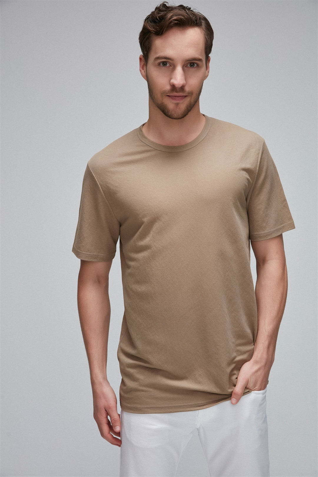 EVAN Erkek Kahverengi Düz Renk Yuvarlak Yaka Comfort Fit T-Shirt