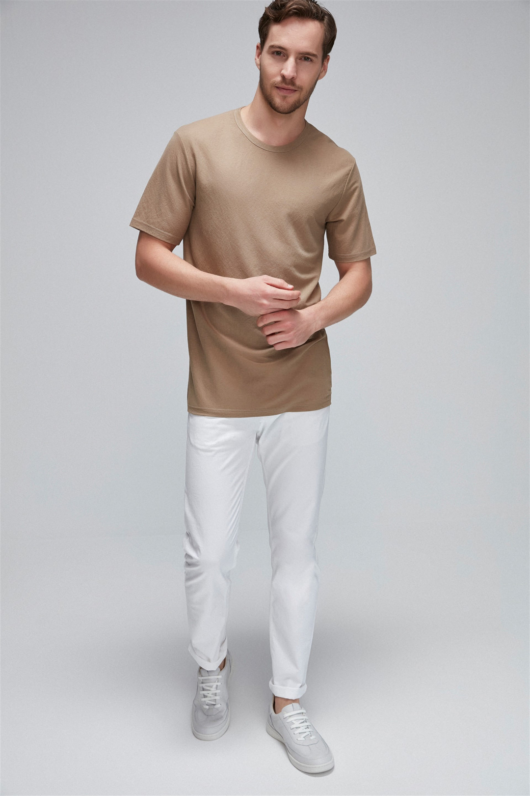 EVAN Erkek Kahverengi Düz Renk Yuvarlak Yaka Comfort Fit T-Shirt
