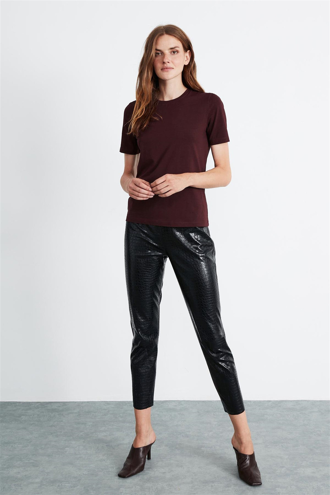 HANNAH Kadın Bordo Düz Renk Yuvarlak Yaka Comfort Fit T-Shirt
