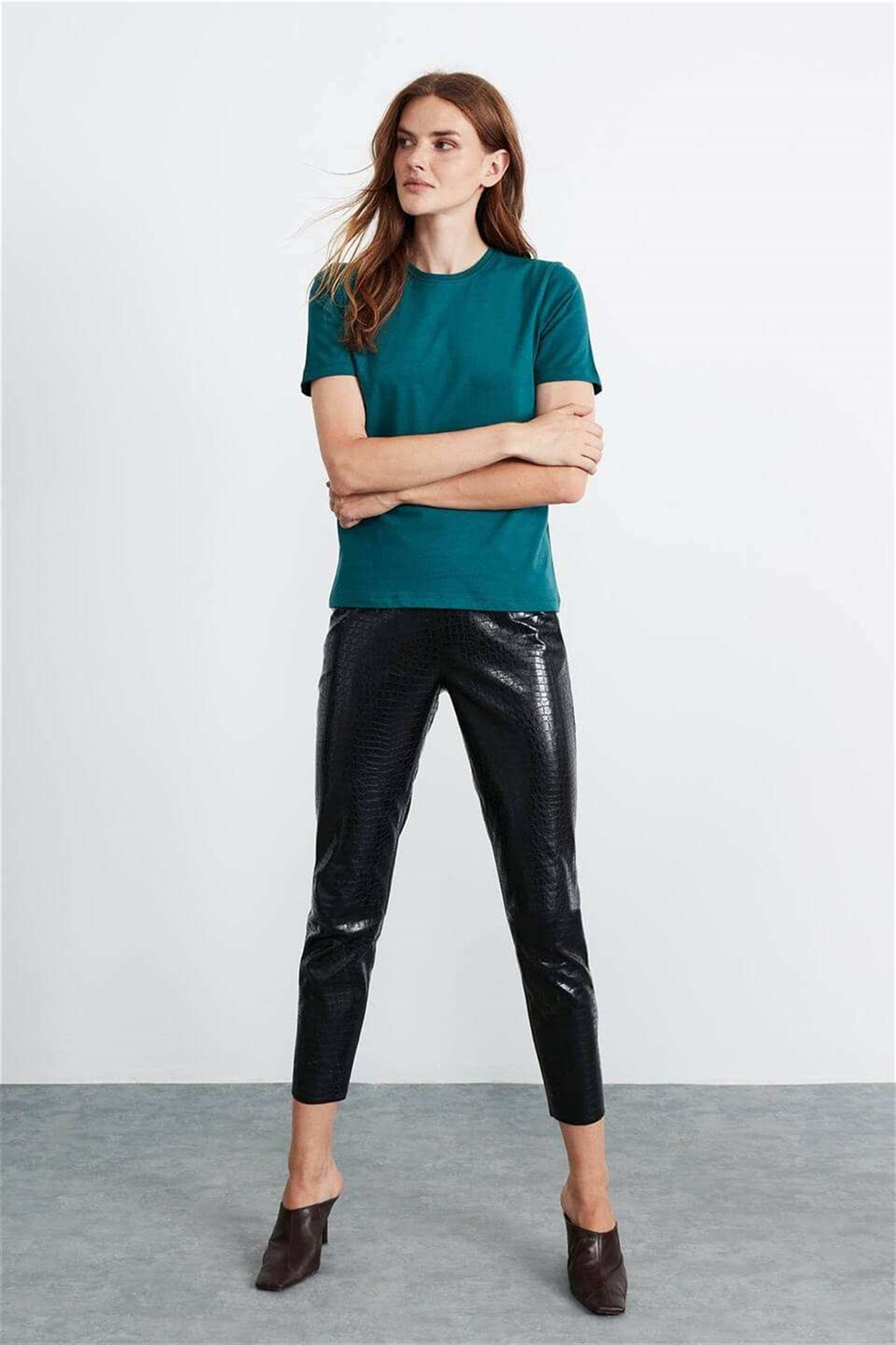 HANNAH Kadın Petrol Yeşili Düz Renk Yuvarlak Yaka Comfort Fit T-Shirt