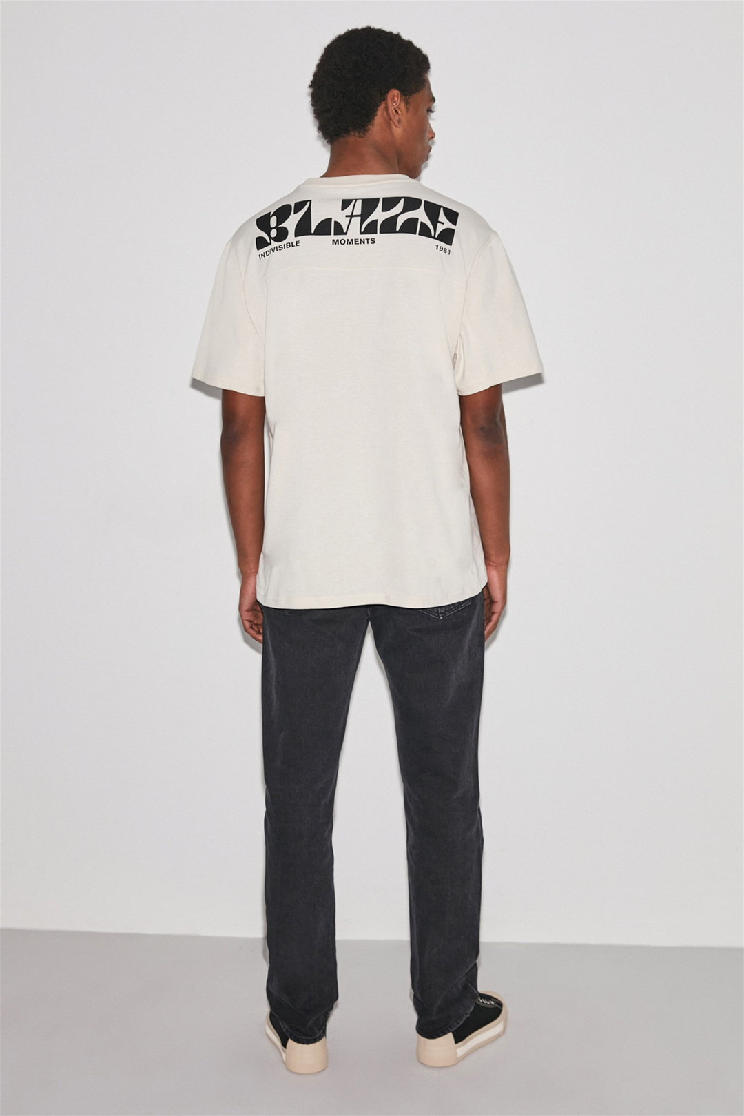 harlem Erkek Ekru Baskılı Yuvarlak Yaka Comfort Fit T-Shirt