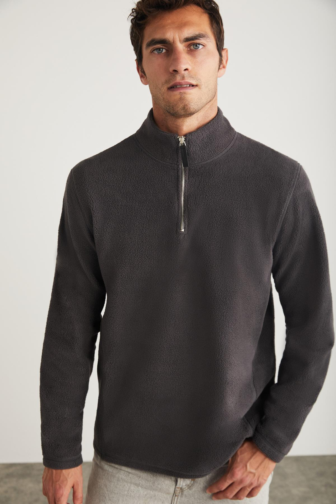 HAYES  Regular Füme  Polar