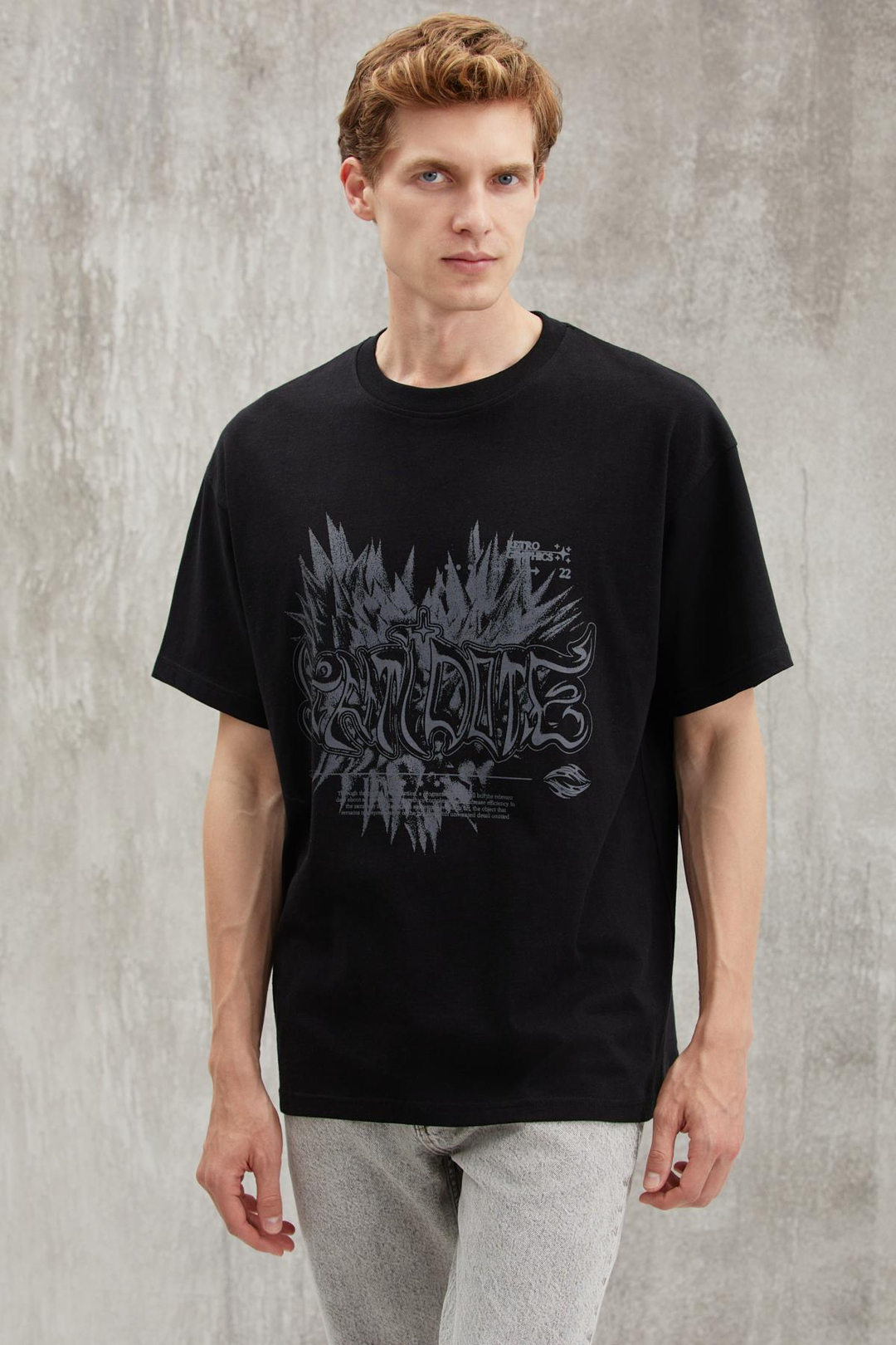HOANG  Relaxed Siyah Tekli T-Shirt