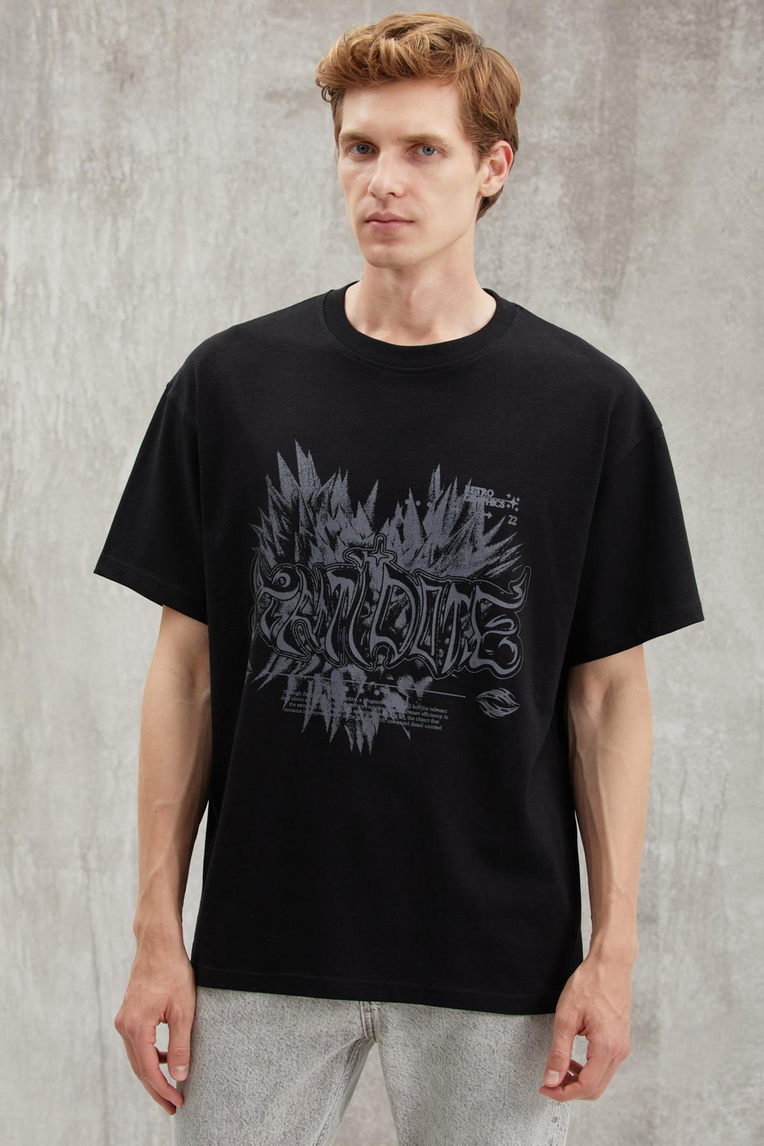 HOANG  Relaxed Siyah Tekli T-Shirt