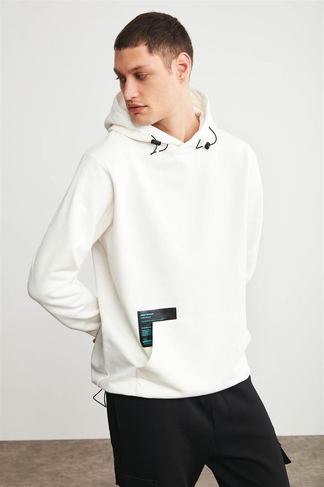 IAGO Erkek Ekru Baskılı Kapüşonlu Oversıze Sweatshirt