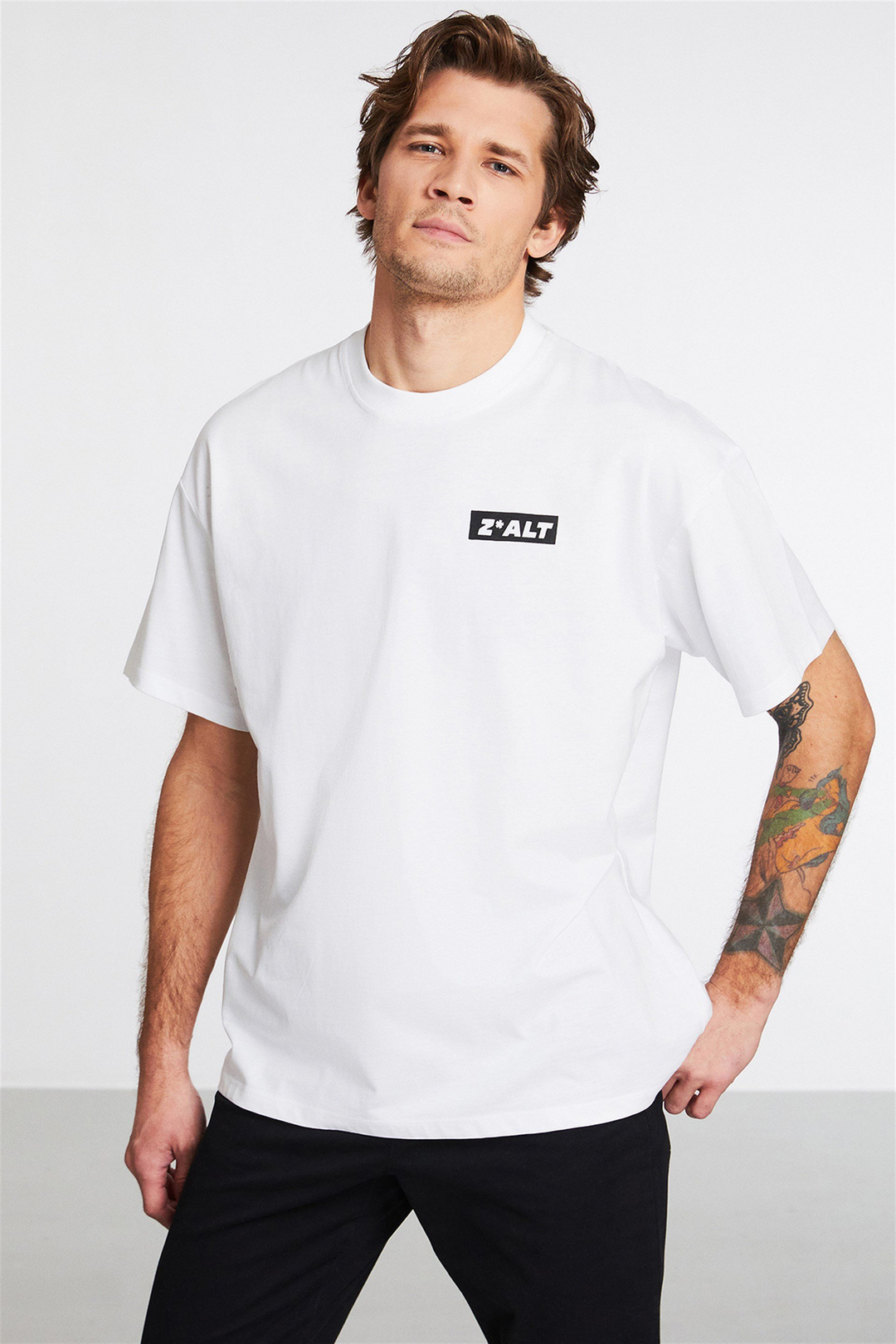 INITIATE Erkek Beyaz Baskılı Yuvarlak Yaka Oversize T-Shirt