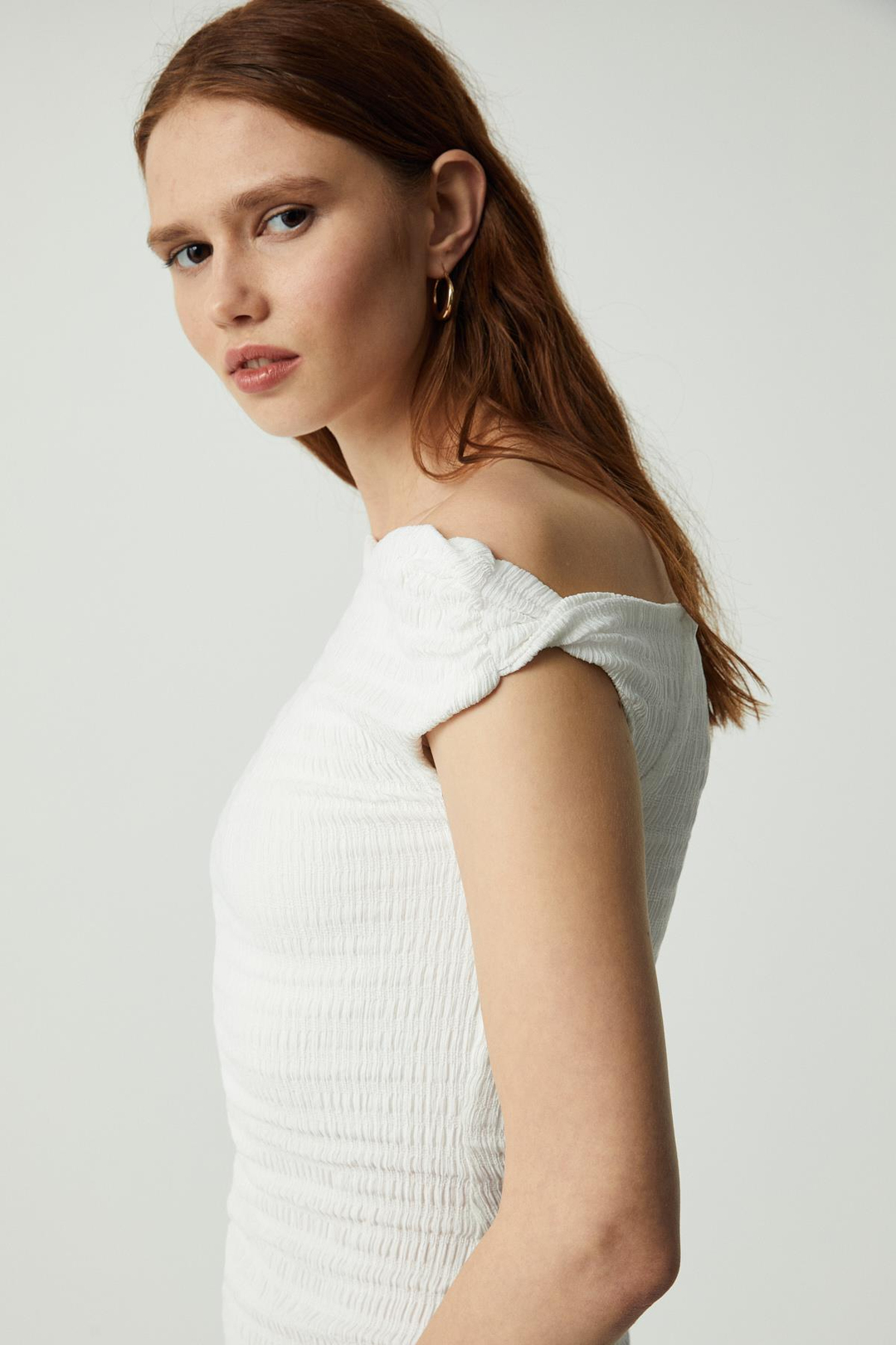 INNSA Kadın Bürümcük 3 boyutlu Kumaşlı Tek Omuzlu Bodycon Ekru Elbise