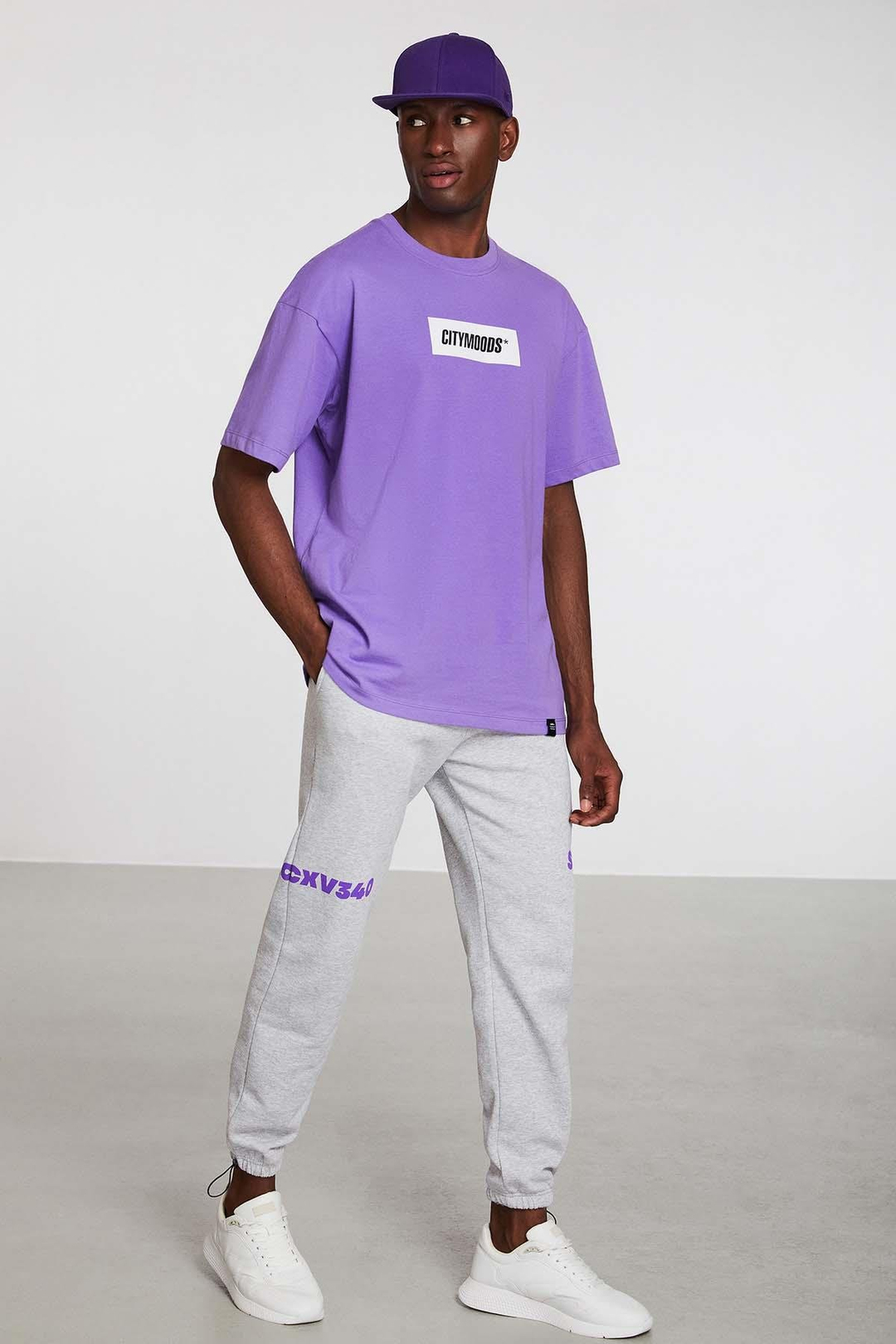 INVENTION  Oversize Mor  T-Shirt