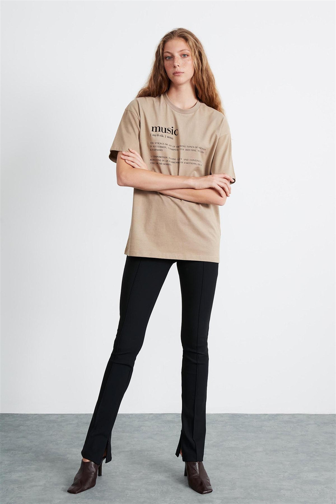 IVY Kadın Kahverengi Baskılı Yuvarlak Yaka Oversize T-Shirt