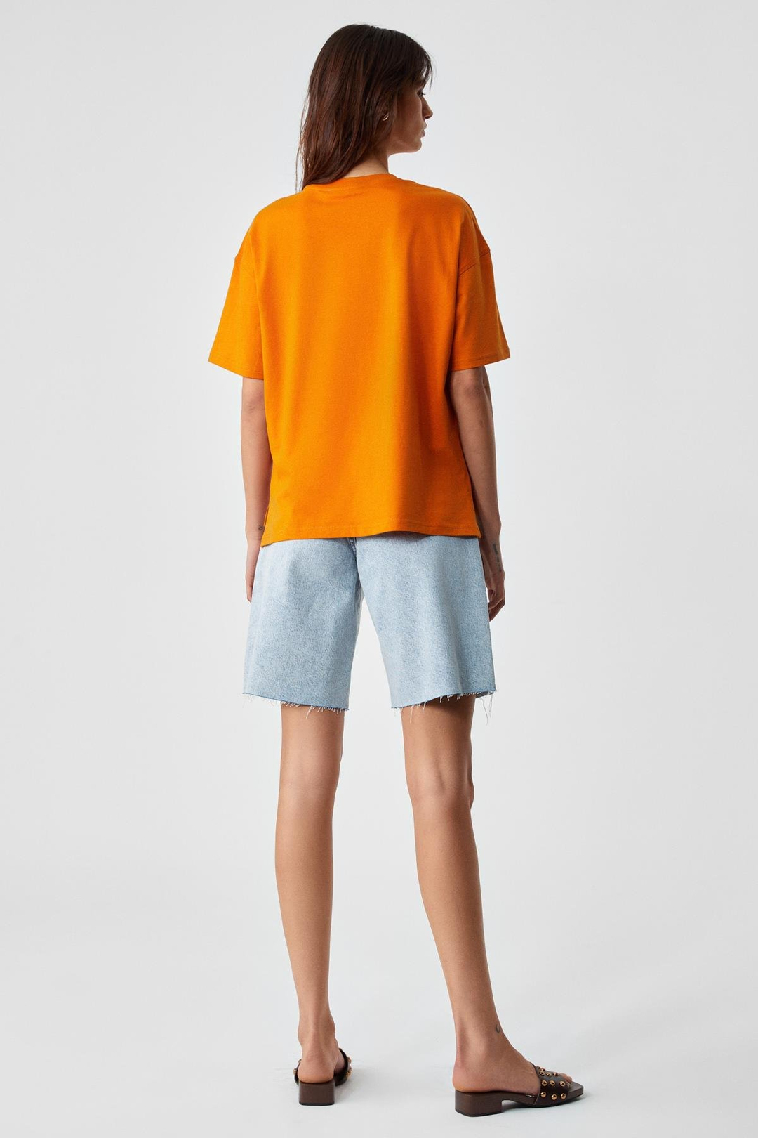 Jemmy Kadın %100 Organik Pamuk Relaxed Fit Yırtmaçlı Yuvarlak Yakalı Turuncu T-Shirt