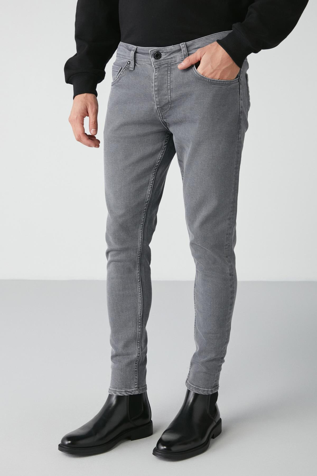 JOHEN Relaxed Skinny Gri  Jeans