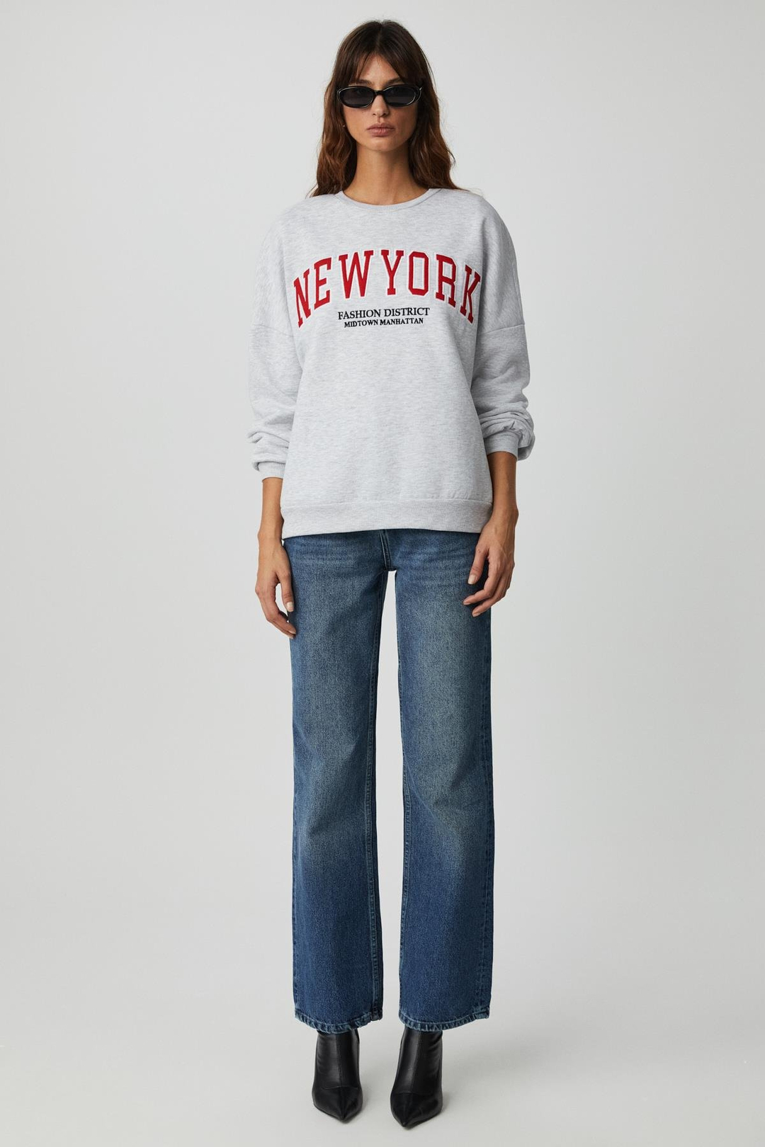 JORDIN Kadın Uzun Kollu Yuvarlak Yaka Önü Aplike Nakışlı Düşük Omuz Oversize Grimelanj Sweatshirt