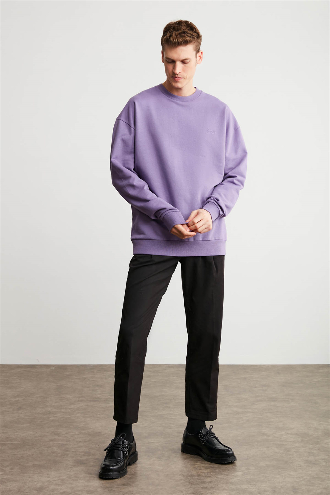 KANYE Erkek Mor Nakışlı-İşlemeli Yuvarlak Yaka Oversıze Sweatshirt