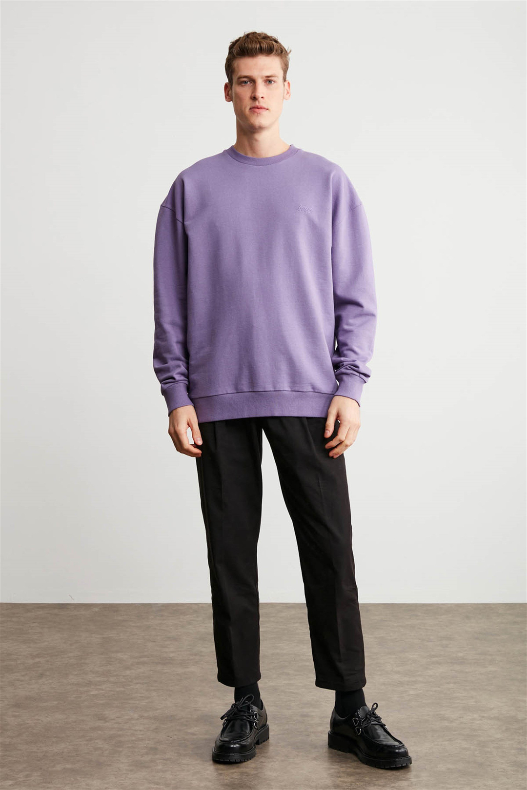 KANYE Erkek Mor Nakışlı-İşlemeli Yuvarlak Yaka Oversıze Sweatshirt