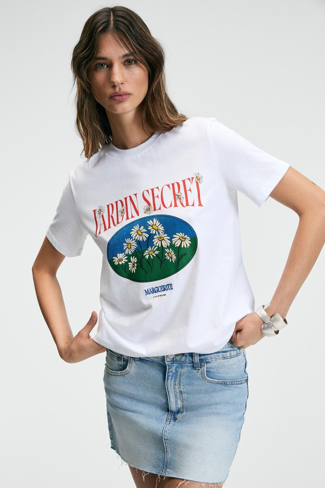 KARIVA Kadın Bisiklet Yaka Kısa Kollu Ön Baskı Detaylı Regular Fit Beyaz T-Shirt