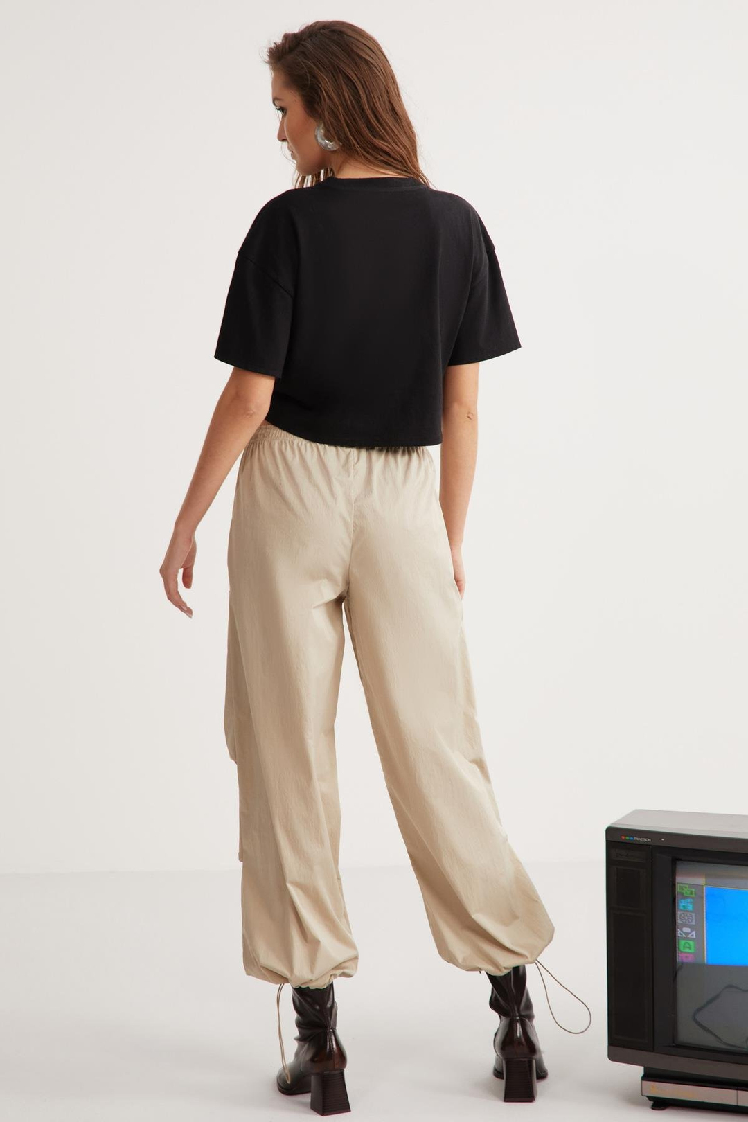 KARLA Crop Relaxed Siyah Tekli T-Shirt